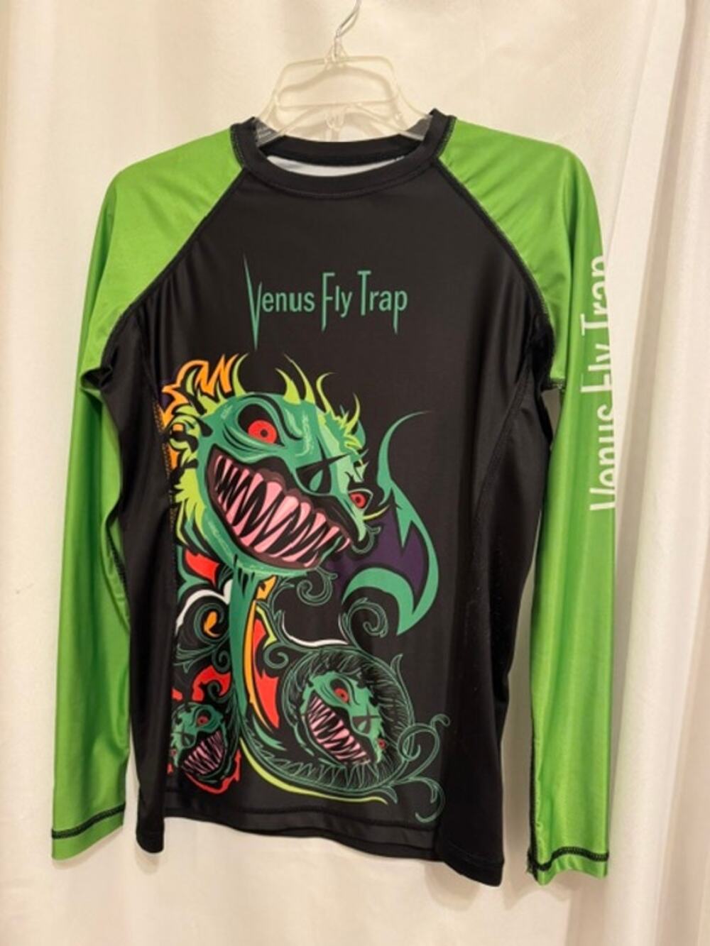 Sicchic Venus Fly Trap Women’s M BJJ Rash Guard Long Sleeve Jiu Jitsu